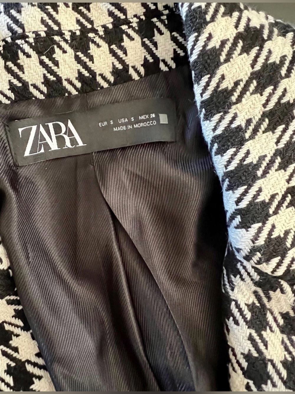 Zara Black and White Houndstooth Double-Breasted Blazer - Picture 3 of 7